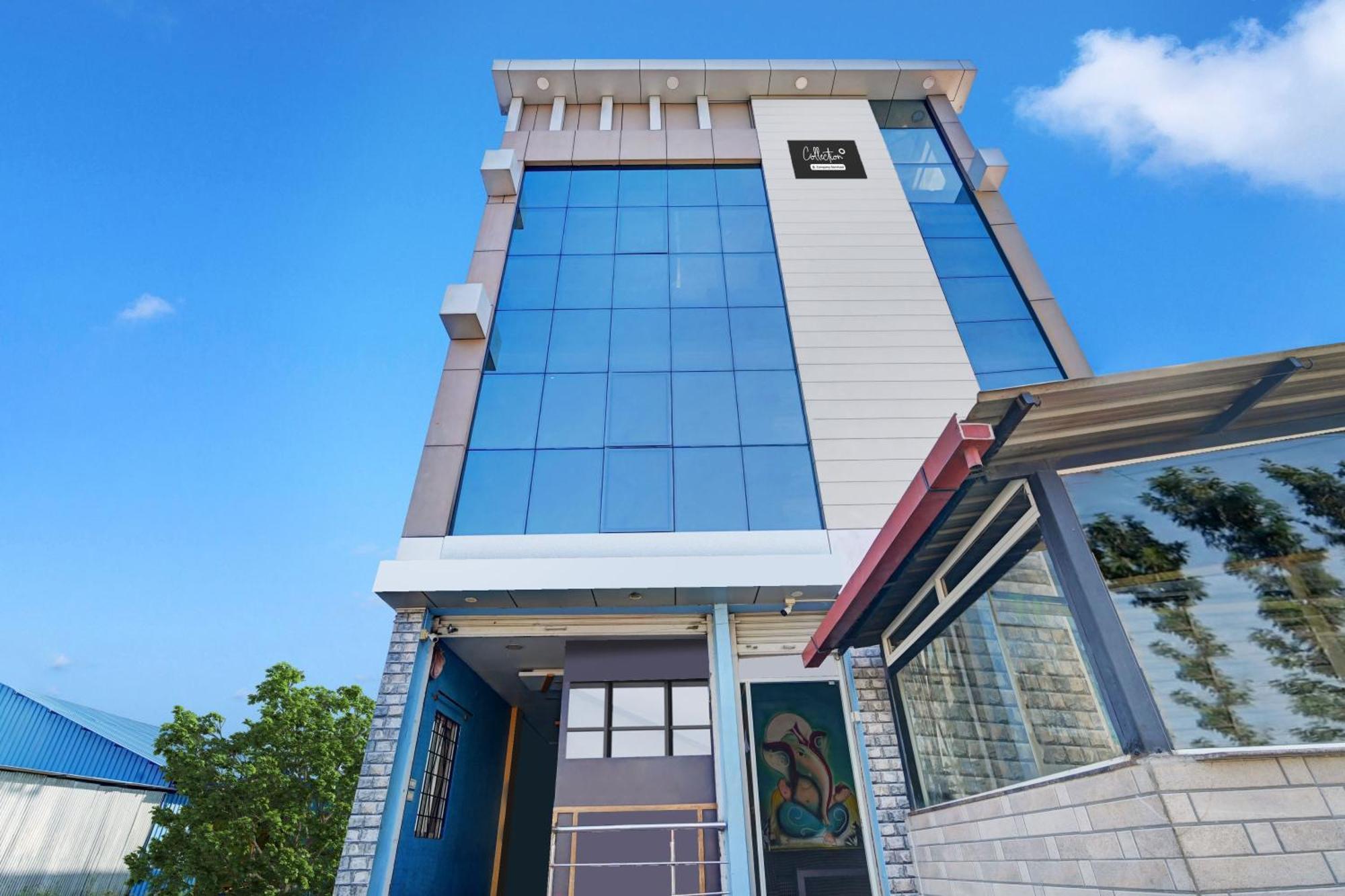 Hotel Super Collection O Chikmangaluru Near Railway Station à Chikmagalūr Extérieur photo